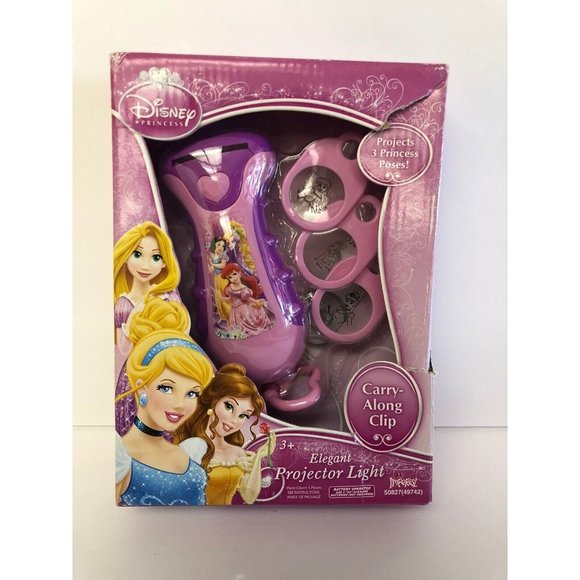 Disney Princes Elegant Projector Carry Along Clip Projects 3 Princess Pose Toy - Picture 1 of 4